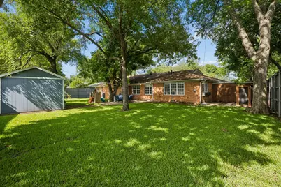 9934 Galway Drive, Dallas, TX 75218 - Photo 23