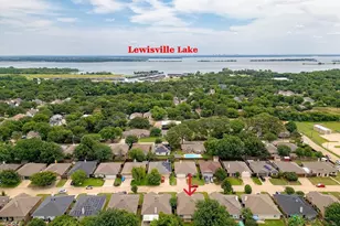 313 Texas Dr, Lake Dallas, TX 75065 - Photo 7