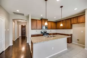 1801 Meadow Trail Ln, Aubrey, TX 76227 - Photo 5