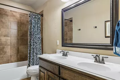 2452 Elm Valley Drive, Little Elm, TX 75068 - Photo 15