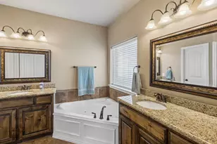 2452 Elm Valley Dr, Little Elm, TX 75068 - Photo 13