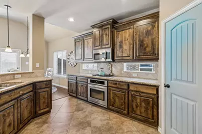 2452 Elm Valley Drive, Little Elm, TX 75068 - Photo 3