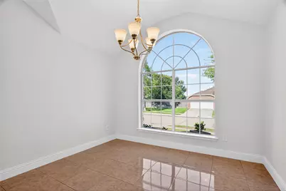 4817 Barnhill Lane, Fort Worth, TX 76135 - Photo 11