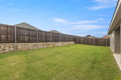 1602 Maple Ridge Drive, Princeton, TX 75407 - Photo 25