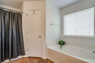 518 Lone Star St, Joshua, TX 76058 - Photo 25