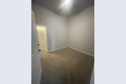 320 W 6th Street, Bonham, TX 75418 - Photo 19