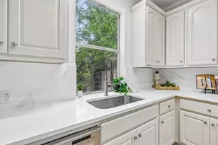 3312 Throckmorton St, Dallas, TX 75219 - Photo 13