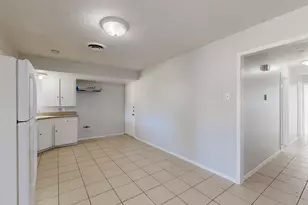 220 W Union Bower Rd, Irving, TX 75061 - Photo 11