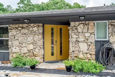 3417 Shady Oaks Drive, Flower Mound, TX 75022 - Photo 5