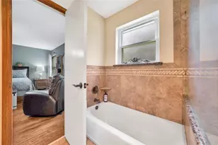 6717 Mesa Dr, North Richland Hills, TX 76182 - Photo 19