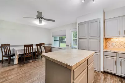 6717 Mesa Drive, North Richland Hills, TX 76182 - Photo 13