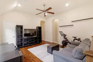 2512 Bill Moses Parkway, Farmers Branch, TX 75234 - Photo 11