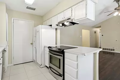 400 Woodlake Circle, Azle, TX 76020 - Photo 7