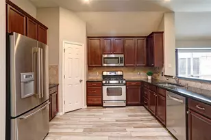 2804 Cascade Cove Dr, Little Elm, TX 75068 - Photo 7