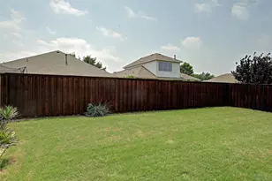 2804 Cascade Cove Dr, Little Elm, TX 75068 - Photo 25