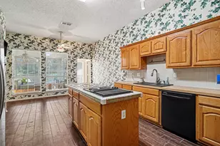 1249 Crosscreek Dr, Kennedale, TX 76060 - Photo 11