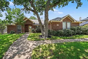 1249 Crosscreek Dr, Kennedale, TX 76060 - Photo 1