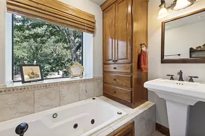 1955 County Road 2980, Windom, TX 75492 - Photo 29