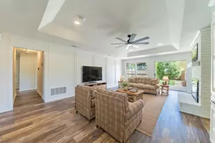 2212 Vickers Dr, Plano, TX 75075 - Photo 7