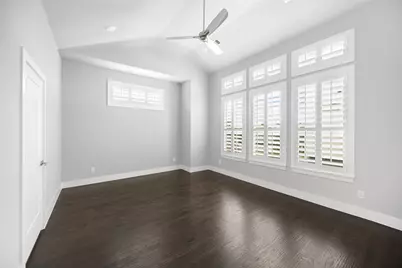 4226 Roseland Avenue #201, Dallas, TX 75204 - Photo 13
