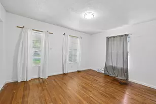 1215 Churchill Rd, River Oaks, TX 76114 - Photo 7