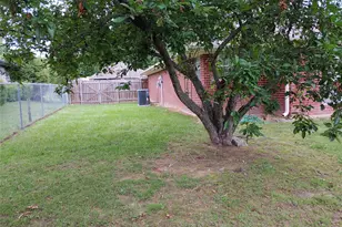 1360 NE 26th St, Paris, TX 75460 - Photo 33