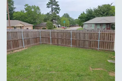 1360 NE 26th Street, Paris, TX 75460 - Photo 35