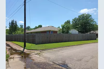 1360 NE 26th Street, Paris, TX 75460 - Photo 5