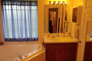 1360 NE 26th St, Paris, TX 75460 - Photo 19