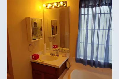 1360 NE 26th Street, Paris, TX 75460 - Photo 21