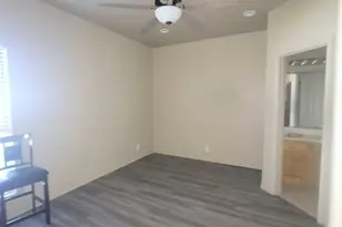 710 W Waco St, Ennis, TX 75119 - Photo 7