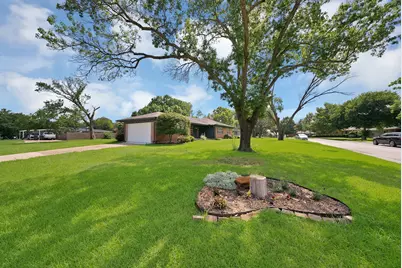 1618 Comanche Trail, Garland, TX 75043 - Photo 5