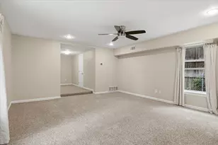 401 N Bailey Ave, Fort Worth, TX 76107 - Photo 17