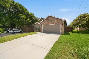 2125 Beaumont St, Grand Prairie, TX 75051 - Photo 1