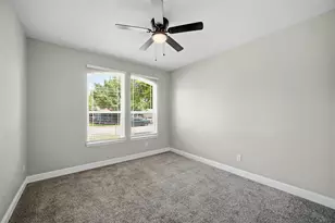2125 Beaumont St, Grand Prairie, TX 75051 - Photo 7