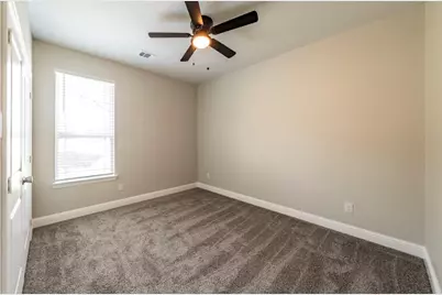 2125 Beaumont Street, Grand Prairie, TX 75051 - Photo 7