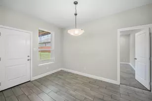 2125 Beaumont St, Grand Prairie, TX 75051 - Photo 17