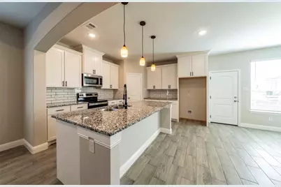 2125 Beaumont Street, Grand Prairie, TX 75051 - Photo 3