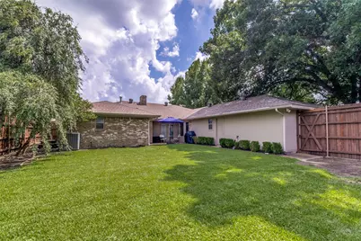 7429 La Manga Drive, Dallas, TX 75248 - Photo 25