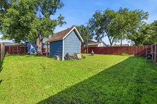 1005 N Oak St, Leonard, TX 75452 - Photo 23