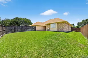 1525 Danube Ln, Plano, TX 75075 - Photo 7