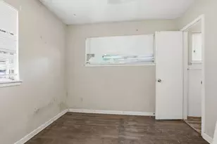 1029 Usher St, Benbrook, TX 76126 - Photo 21