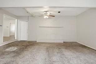 1029 Usher St, Benbrook, TX 76126 - Photo 11