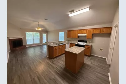 10524 Aransas Drive, Fort Worth, TX 76131 - Photo 5