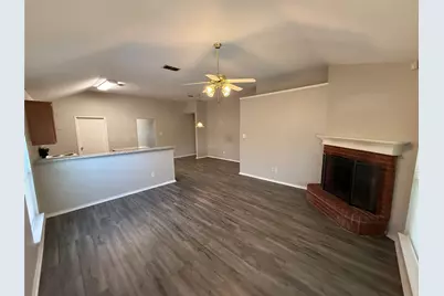 10524 Aransas Drive, Fort Worth, TX 76131 - Photo 9