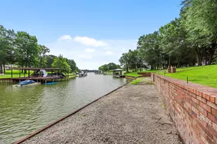 207 Tonkawa Trail, Corsicana, TX 75109 - Photo 3