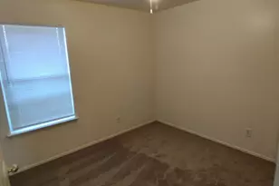 247 Cliff Height Cir, Dallas, TX 75241 - Photo 9