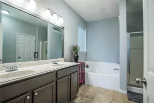 1412 Kittyhawk Dr, Little Elm, TX 75068 - Photo 7