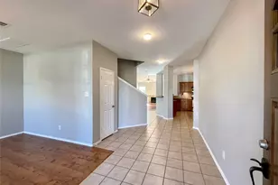 9787 Old Field Dr, McKinney, TX 75072 - Photo 3