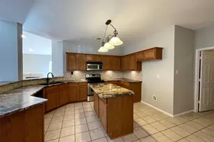 9787 Old Field Dr, McKinney, TX 75072 - Photo 5